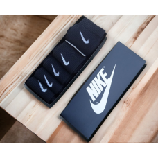 5 пар у коробці, подарунковий набір шкарпеток NIKE чорні 36-40р.